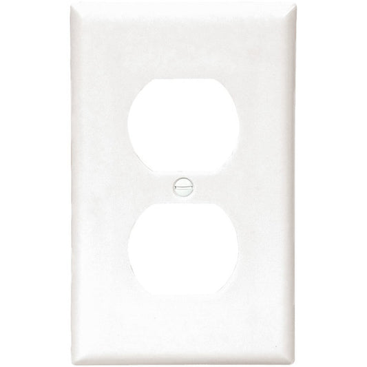Eaton Duplex Receptacle Wall Plate - White - Plastic - 4 1/2-in H x 2 3/4-in W x 1/4-in D - 10-Pack-