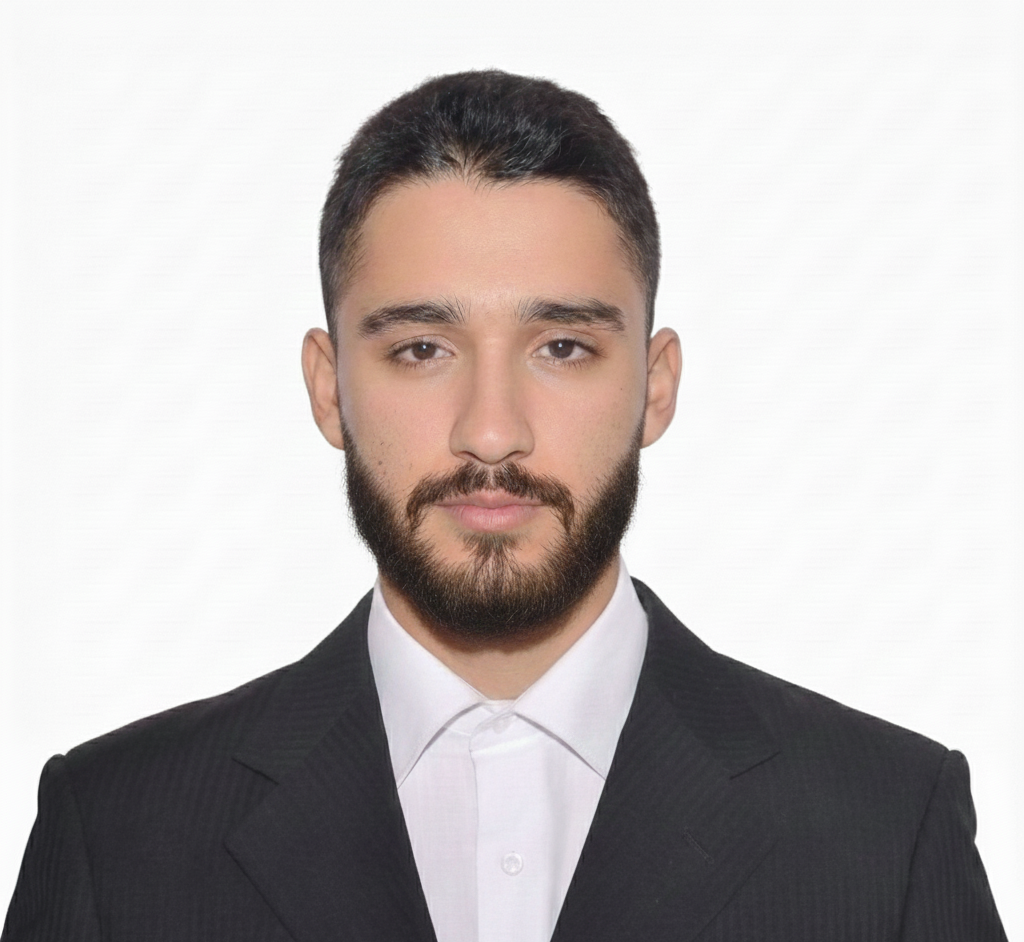 Ramin Shabani, Co-Founder of Site Connected and Mechanical Engineer with construction industry experience as a Project Coordinator, skilled in operational efficiency and innovative problem-solving.